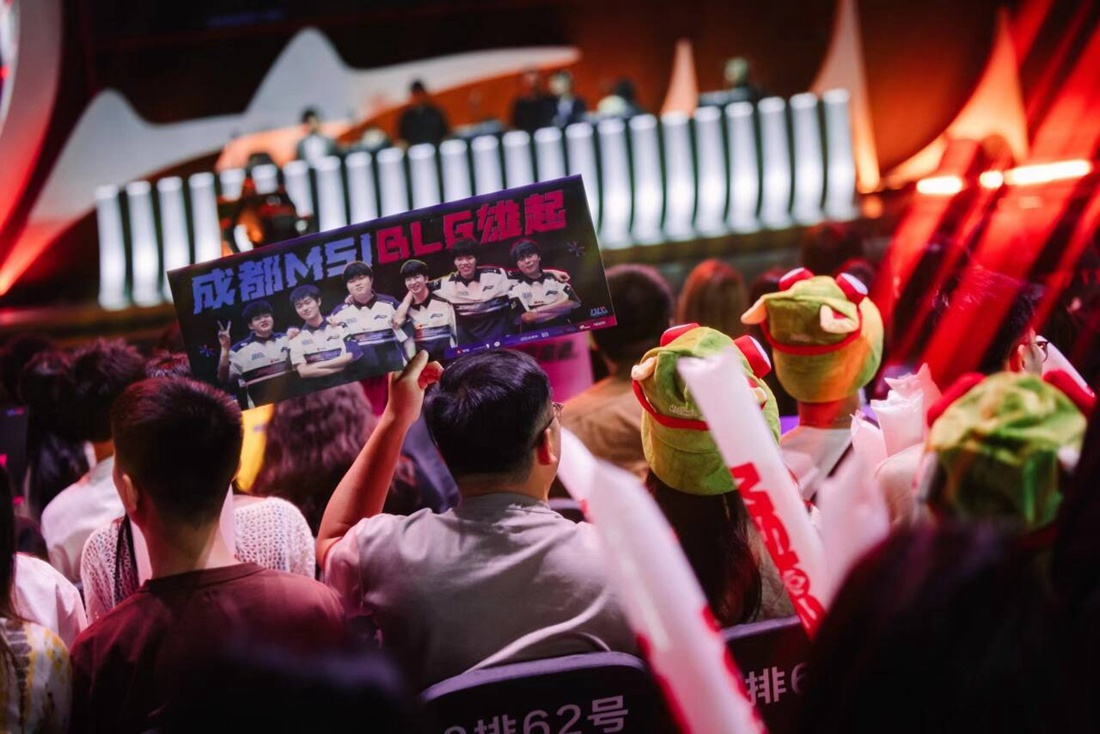 LGD Gaming 教练：状态太不稳定了，就希望下个赛季状态能稳点